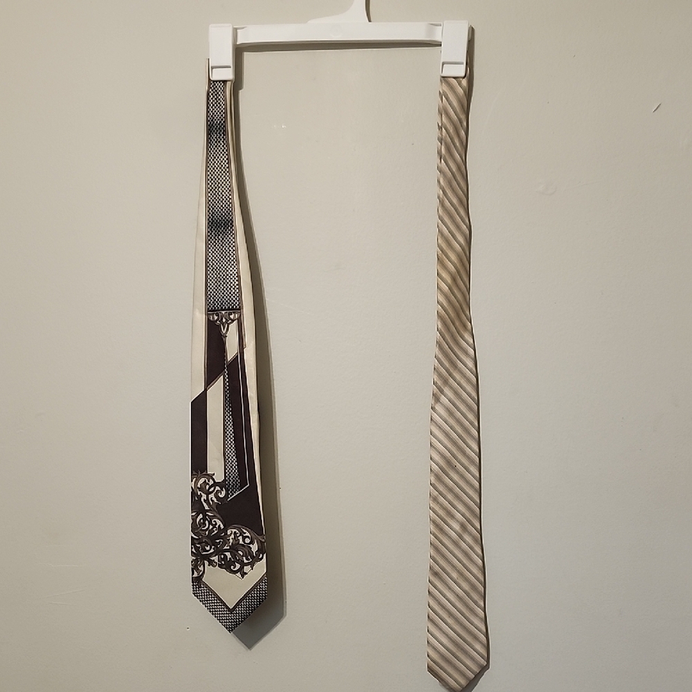 Oscar De La Renta & Umo Lorenzo Elegant Black And Tan Men's Ties Set